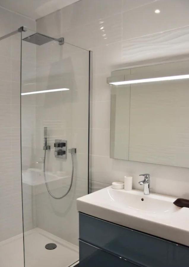 Elegant Appartement Dans Le Quartier Concorde A 巴黎 外观 照片